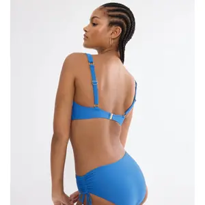Women's swimsuit top Triumph Dune W 01 image-4