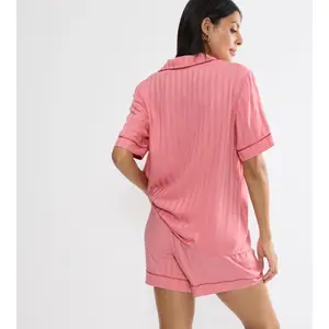 Chemise de pyjama femme Triumph Amourette Jacquard Boyfriend image-3