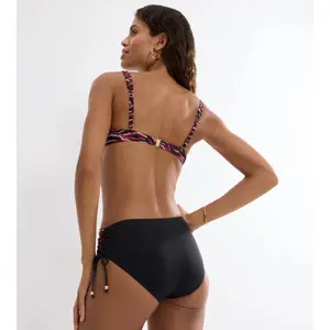 Women's swimsuit top Triumph Summer Wild image-4