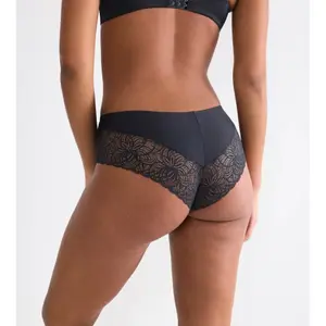 Women's panties Triumph Amourette Graphic image-3