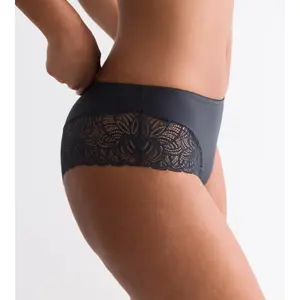 Women's panties Triumph Amourette Graphic image-4