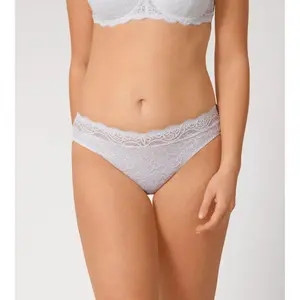Women's tai panties Triumph Amourette 300 Magic Wire image-2