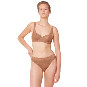 Vrouwen tai slipjes Triumph Amourette 300 Magic Wire image-1