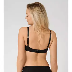 Women's bra Triumph Make-Up Essentials WP image-3