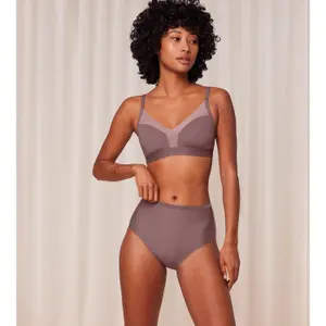 Women's maxi panties Triumph Shape Smart image-1