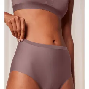 Women's maxi panties Triumph Shape Smart image-3
