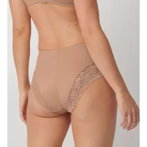 Braguitas de mujer Triumph Ladyform Soft Maxi image-3