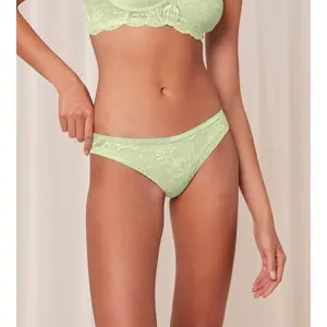 Női alsó nadrág Triumph Amourette Charm T Brazilian01 image-1