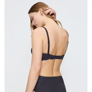 Sujetador de mujer Triumph Amourette Charm T W02 image-2