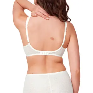 Women's bra Triumph Signature Sheer W01 EX image-3