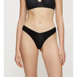 String brésilien femme Triumph Harmony Spotlight image-2