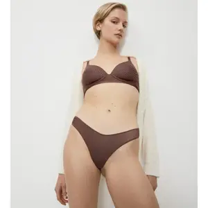 String brésilien femme Triumph Harmony Spotlight image-2