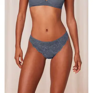 Calcinhas femininas Triumph Amourette Charm T Highleg Brazilian image-1