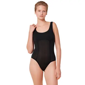 Body Frau Triumph Beauty Layers X image-1