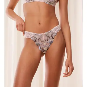 Brazilian String für Damen Triumph Sensual Spotlight image-1