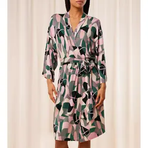 Bata de mujer Triumph Aura Spotlight image-1