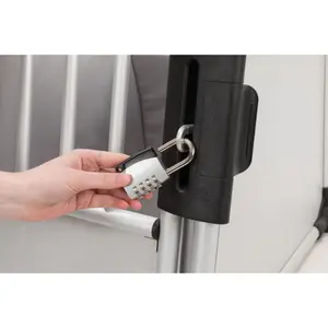 Ganchos metálicos para fijar un candado Trixie image-5