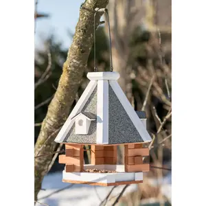 Mangeoire pour oiseaux suspendue en pin Trixie Natura image-2