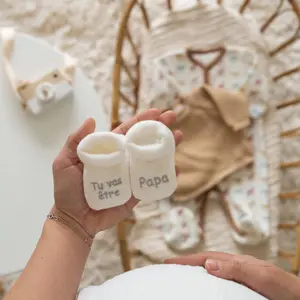 Baby Slippers Trois Kilos Sept Tu Vas Etre Papa image-2