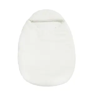 Angel Nest Trois Kilos Sept image-0