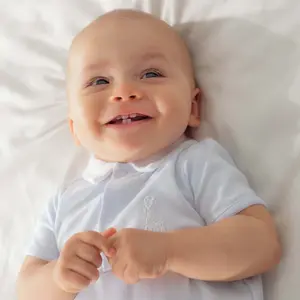 Combi-short bébé Trois Kilos Sept image-1