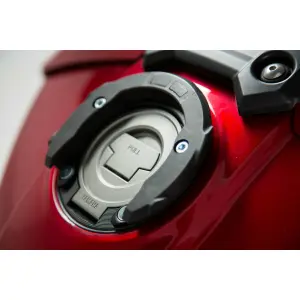 Tank ring SW-Motech EVO Yamaha MT-09 Tracer (14-18) image-0