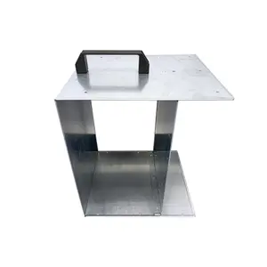 Accessoire pour clôture boite de transport pour électrificateur et batterie en métal Ukal image-0