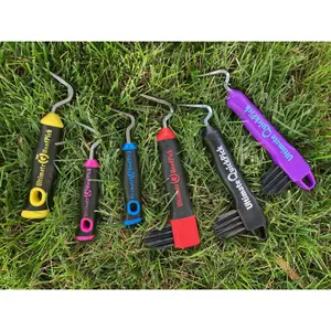 uhb300blk-pferdeburste-ultimate-hoofpick-zwart-tu