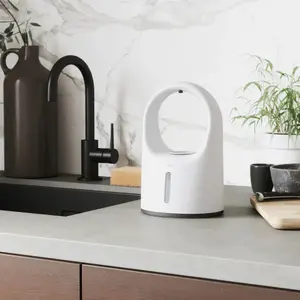Automatic soap dispenser Umbra Rain image-1