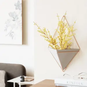 Wide wall screen planter Umbra Trigg image-2