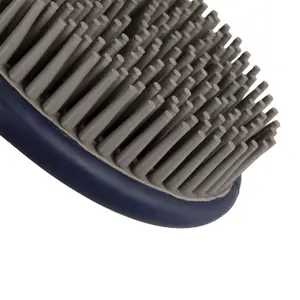 Rubber mane comb with point and tail for horse Umbria Equitazione image-3
