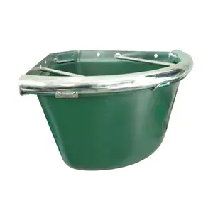 Horse feeder Umbria Equitazione