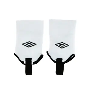 Ankle guards Umbro Diam image-0