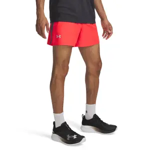 Short Under Armour Launch image-0