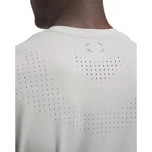 Camisola Under Armour image-2