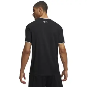 T-shirt Under Armour Challenger image-1