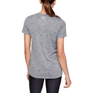 Camiseta de mujer con cuello de pico Under Armour Twist Tech™ image-3