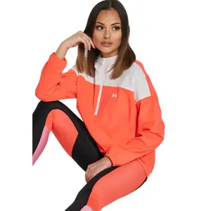 Anorak de mujer Under Armour RECOVER™ Woven image-1