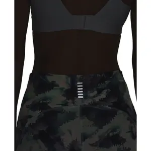 Pernas de mulher Under Armour court Fly Fast imprimé image-4