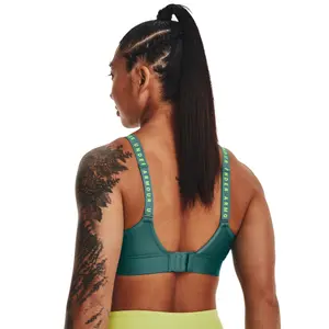 Moderate women's bra Under Armour Infinity Covered Impact image-3
