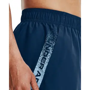 Short tissé à motif Under Armour image-5