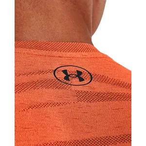 Camiseta Under Armour Seamless Wave image-5