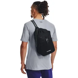 Kapsa přes rameno Under Armour Utility Flex Sling image-1