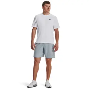 Embossed woven shorts Under Armour image-2