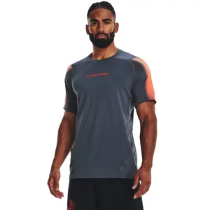 Eng anliegendes Trikot Under Armour HeatGear Nov image-1