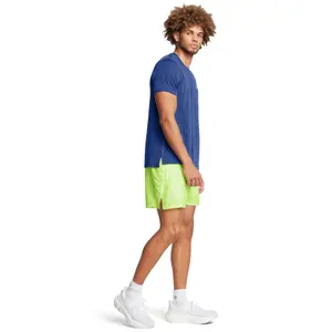 Short Under Armour Launch image-4