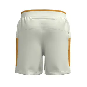 Short Under Armour Launch image-1