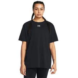 T-shirt oversize da donna Under Armour Campus image-1