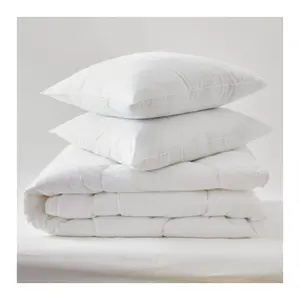 Comforter and 2-pillow set with anti-mite treatment Univers Décor Confort Soft & Care image-0