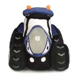 Car games Universal Hobbies New Holland T7 image-0